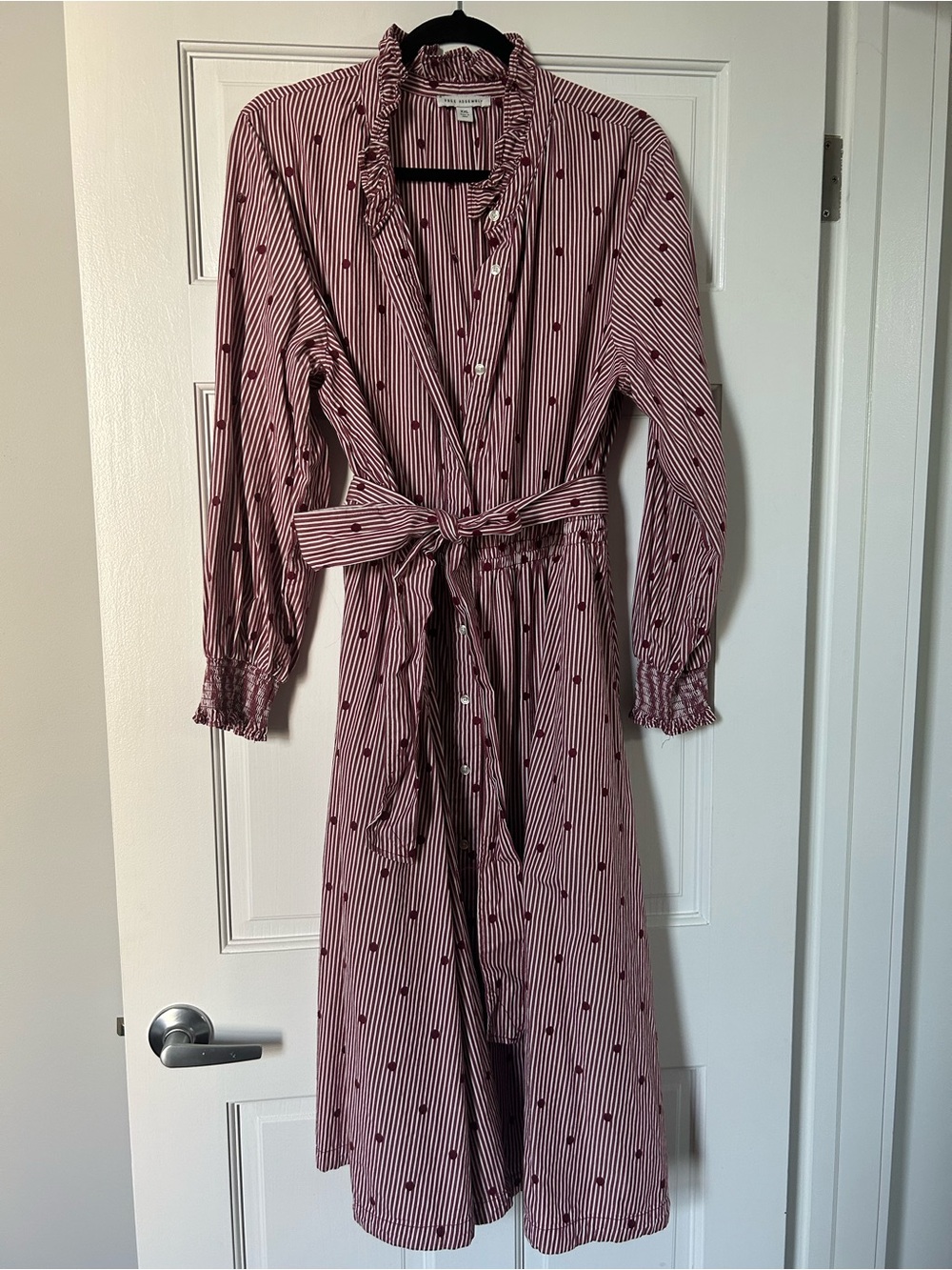 Striped Burgundy Midi Dress with Tie Waist and Ruffle Collar